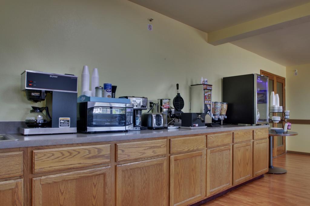 Heritage Grand Inn Canton エクステリア 写真