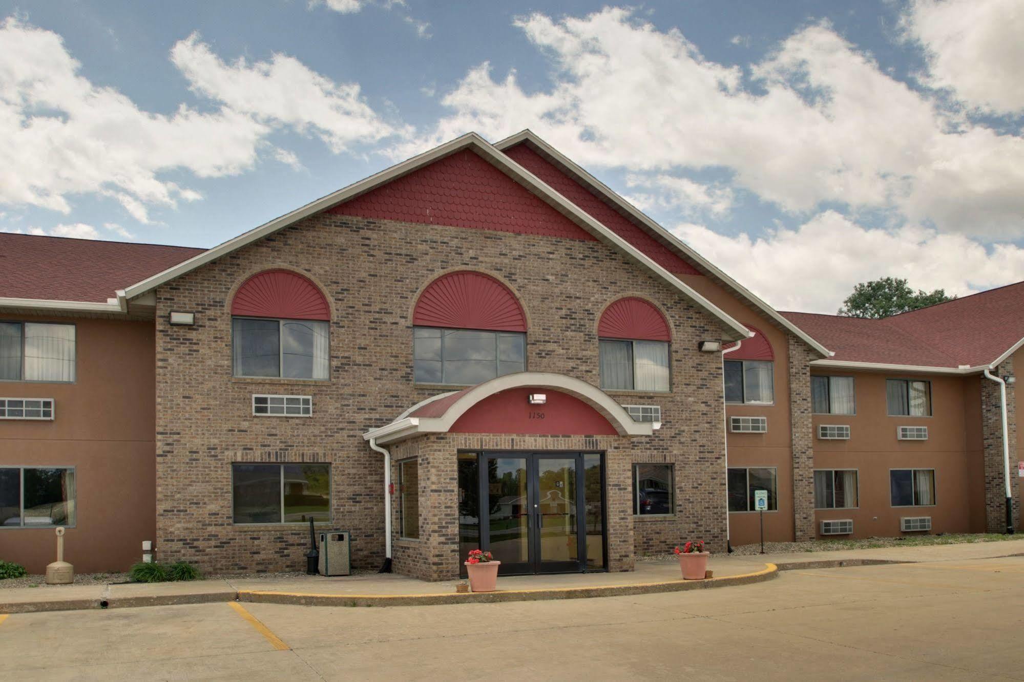Heritage Grand Inn Canton エクステリア 写真